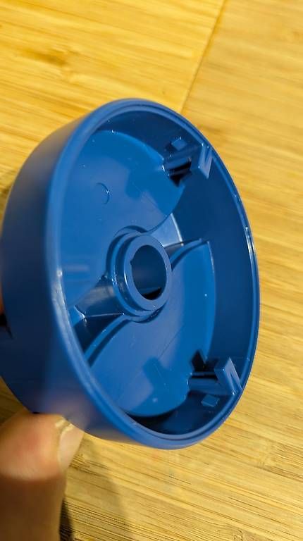 Veicoli da campeggio: Wassertank Deckel f. Wohnmobil, neu – Usato da Zollikofen venduto da Serious 4