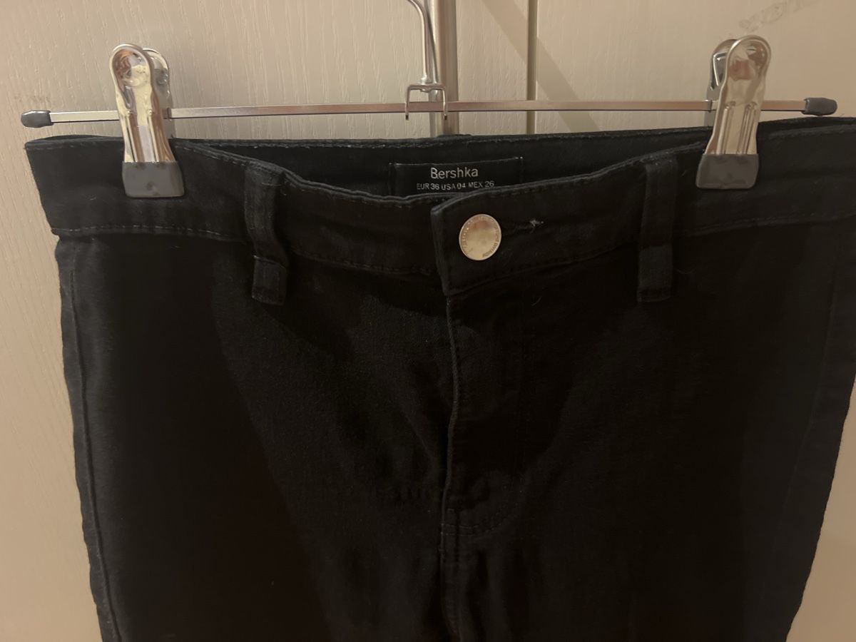 Bershka Jeans: Jeans Bershka EUR 36 – D'occasion à Oberengstringen par pri_c8jk 2