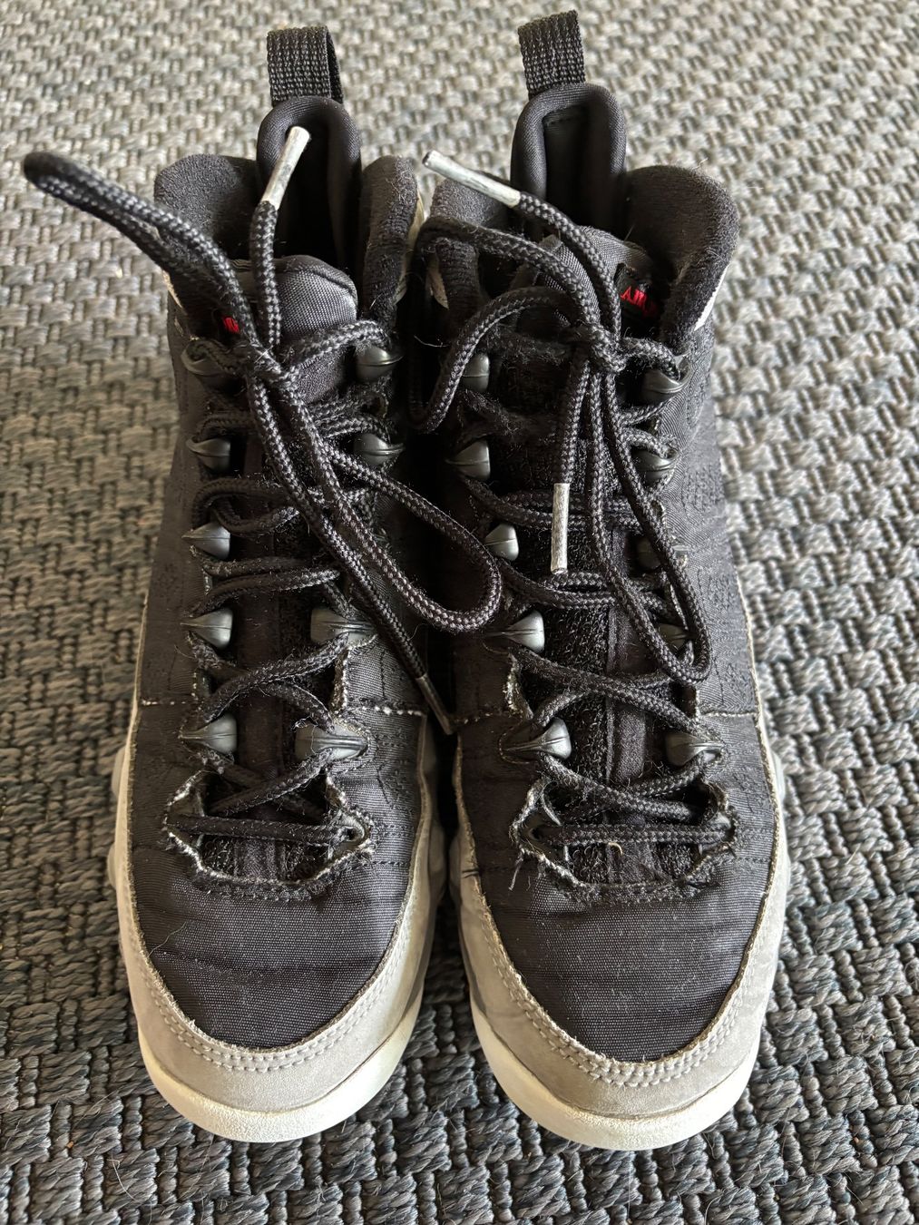 Jordan Scarpe da uomo: Nike Jordan chaussures basket taille 36.5 – Usato da Prilly venduto da Adrianacometti 1