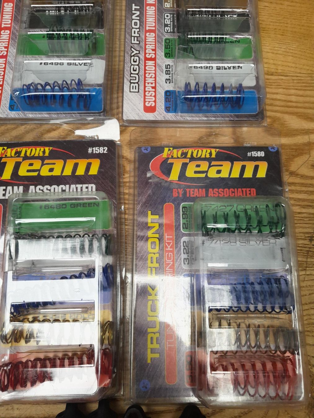 Modellismo RC: Team Associated RC Stossdämpfer mit div. Federn – Usato da Mollis venduto da Pela0 3