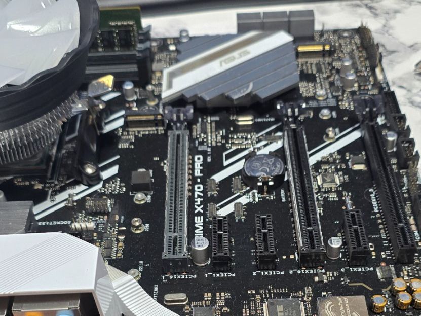 Asus Mainboards: Asus AMD Mainboard DEFEKT – Defekt aus Amriswil von Chris-Tech 2