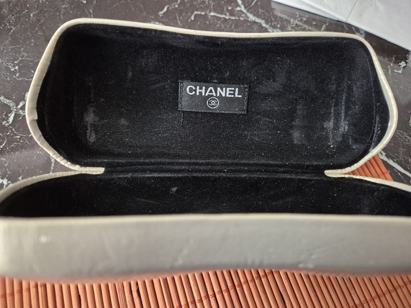 Chanel Occhiali & Lenti: Chanel Sonnenbrille – Nuovo (secondo la descrizione) da Schaffhausen venduto da Karat0 5