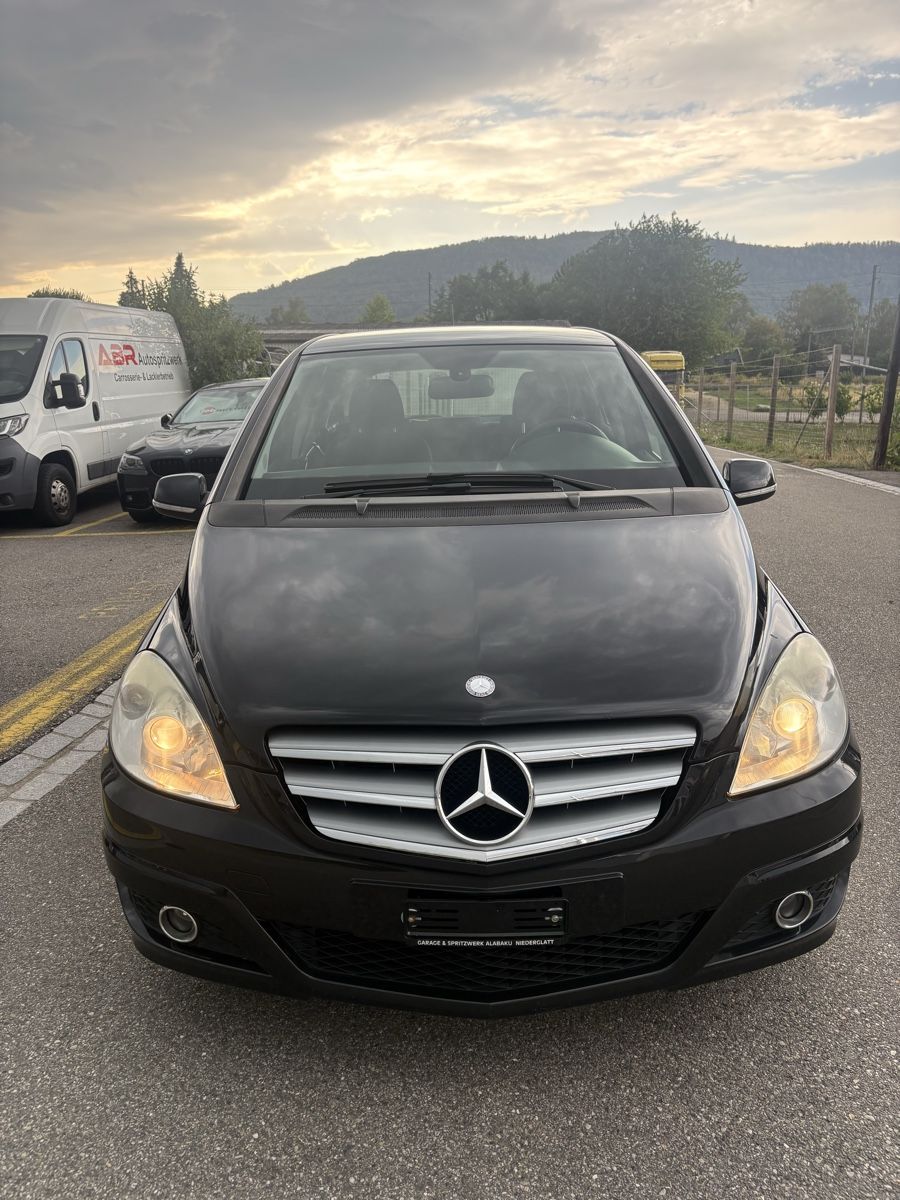 Mercedes-Benz Automobili: Mercedes Benz B170 / Ab MFK – Usato da Aarburg venduto da AHP4665 3