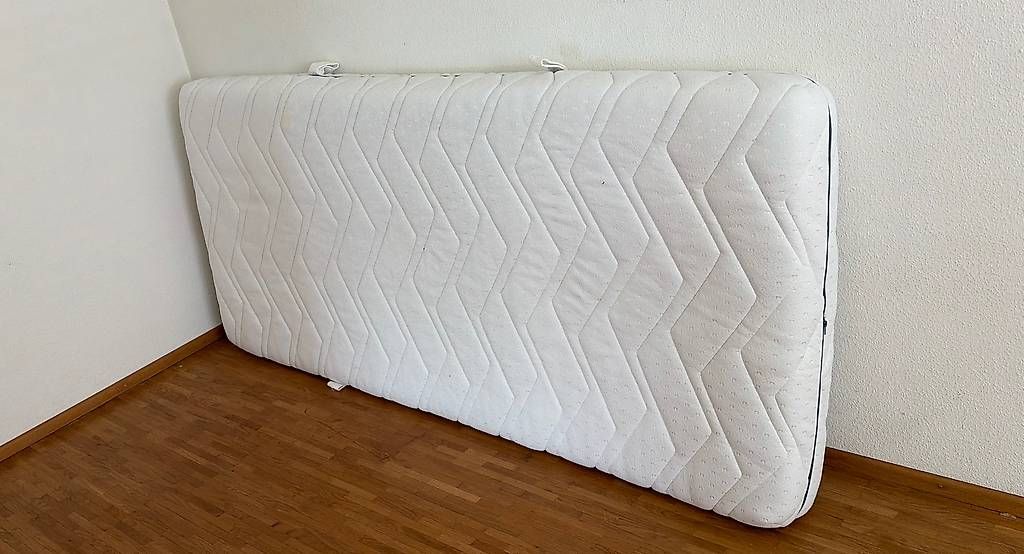 Materassi: Matratze  90cmx 200cm – Usato da Cham venduto da mtj_ts97 1