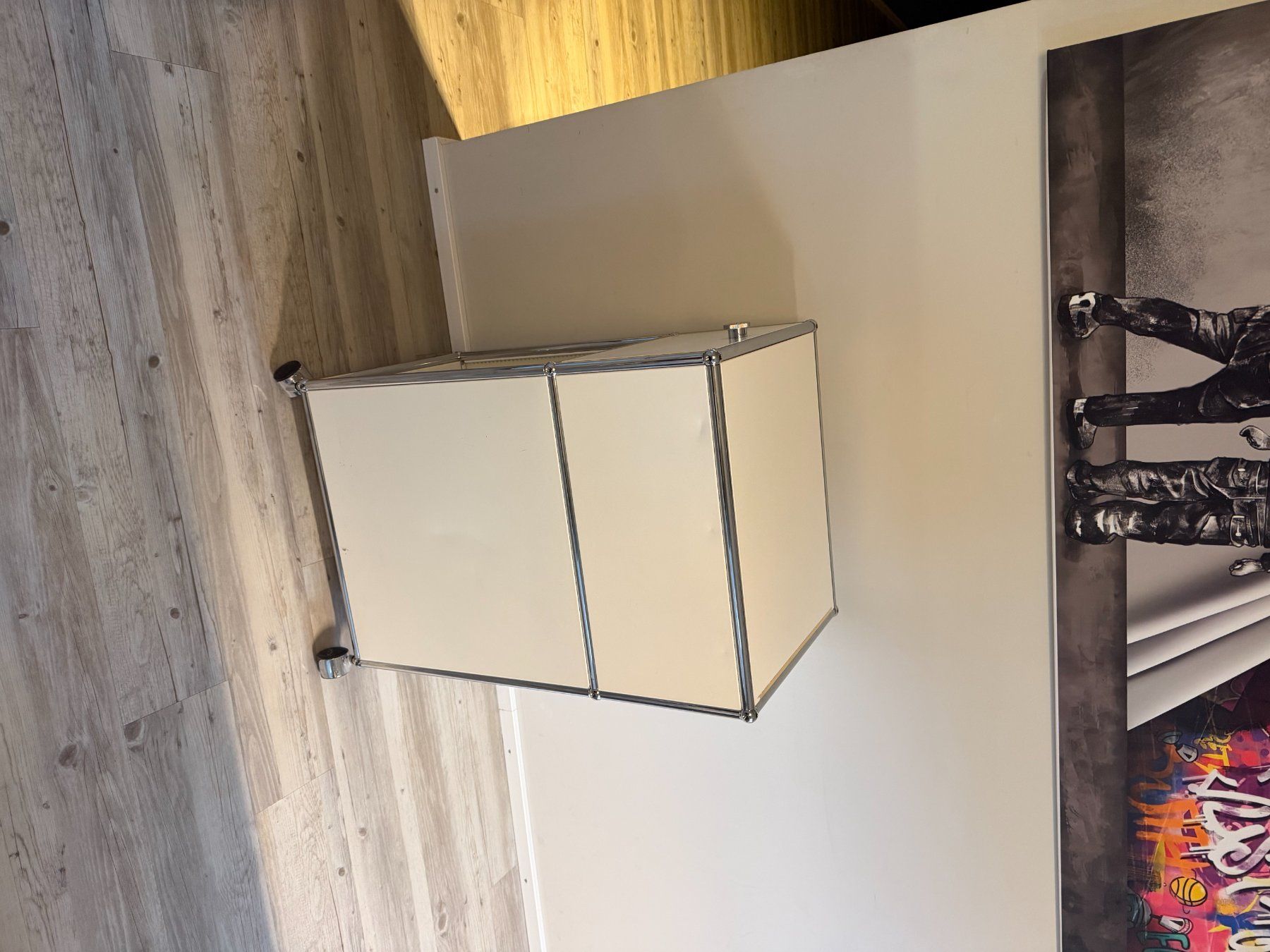 USM Banconi: USM Haller Rollcontainer reinweiss – Usato da Ermatingen venduto da csc_7g5v 5