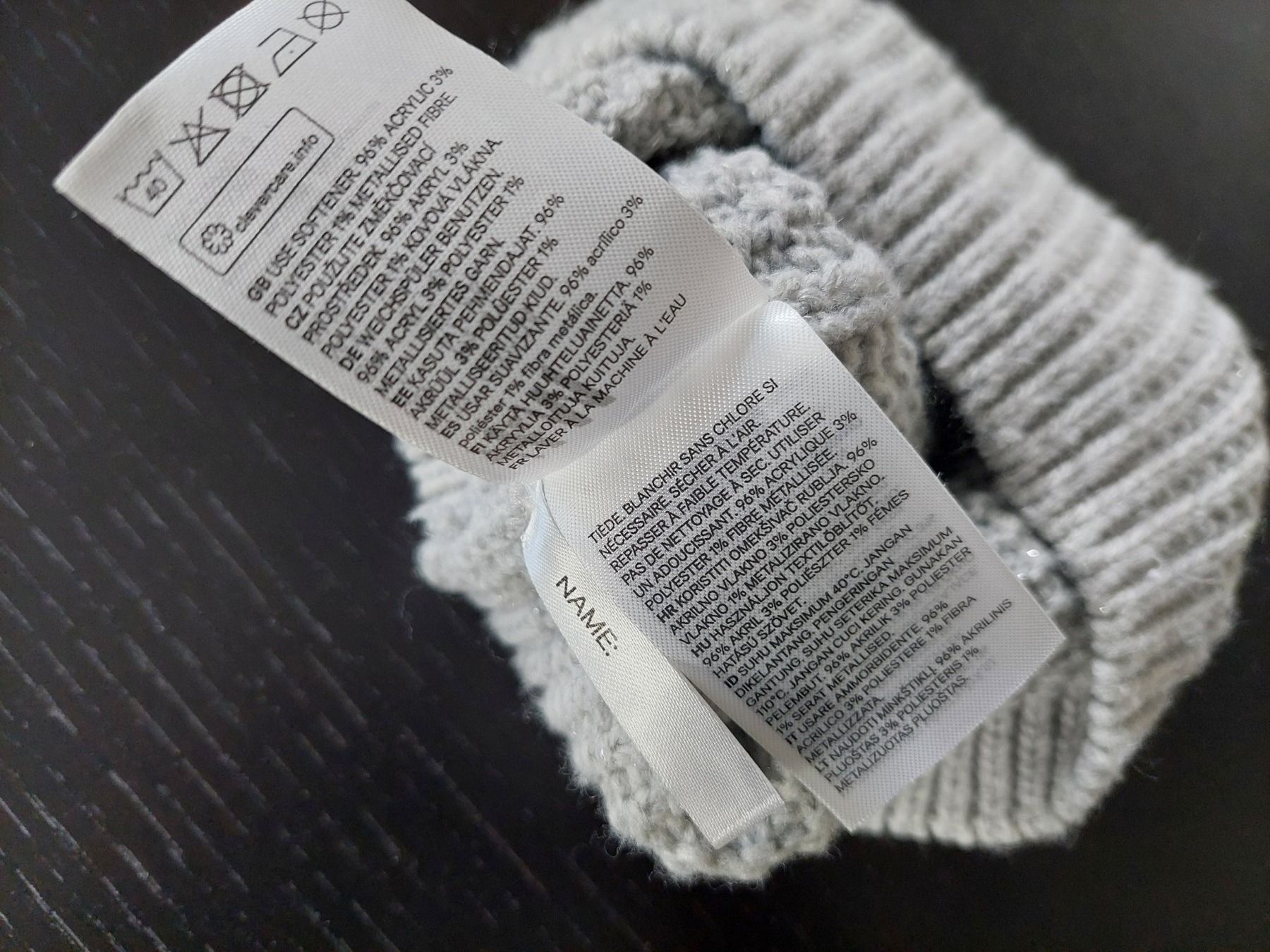 H&M Altro abbigliamento per bambina: Mütze von H&M Gr. 92 / 104 – Usato da Wiesendangen venduto da troawus 4