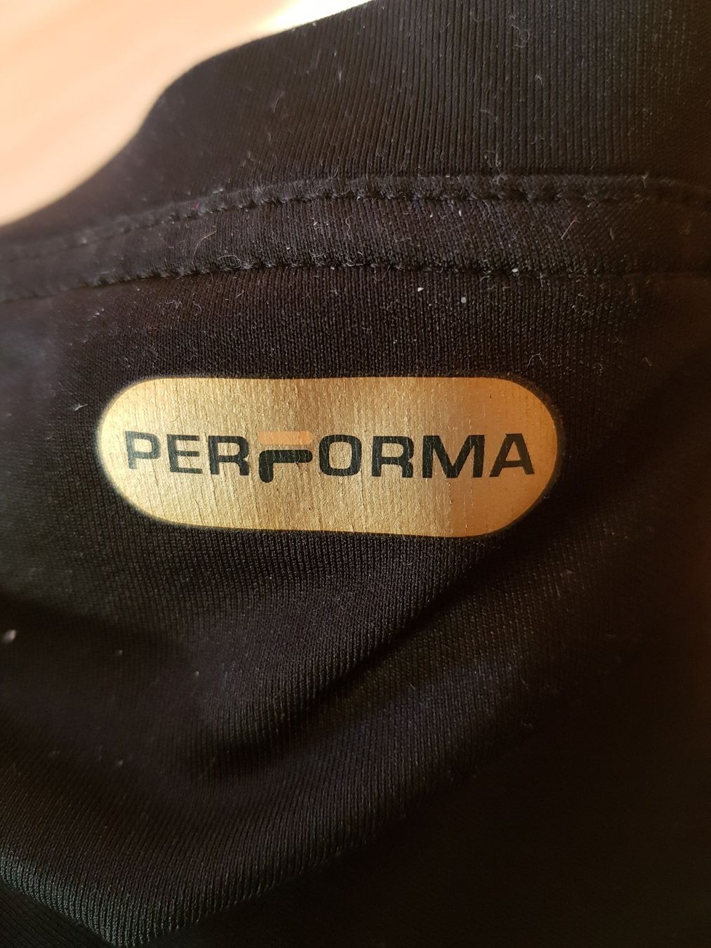 Leggings: Fila Trainingshose – Usato da Zweisimmen venduto da Adorable 2