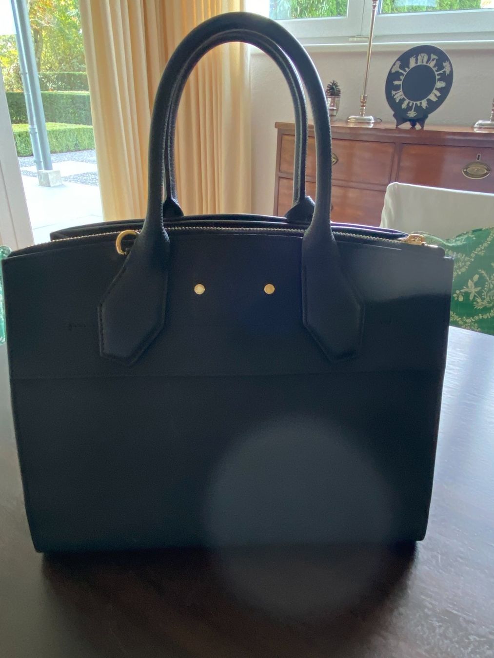 Louis Vuitton Borse da donna: Louis Vuitton Tasche City Streamer – Usato da Erlenbach ZH venduto da Tomkruise 2