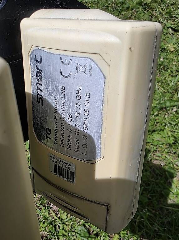 Parabola satellitare: Sat schüssel mit 2x smart quattro lnb – Usato da Horw venduto da thomsti 1