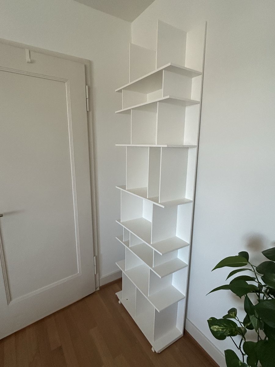 Étagères: Weisses Designerregal – D'occasion à Luzern par ker_8y8p 1