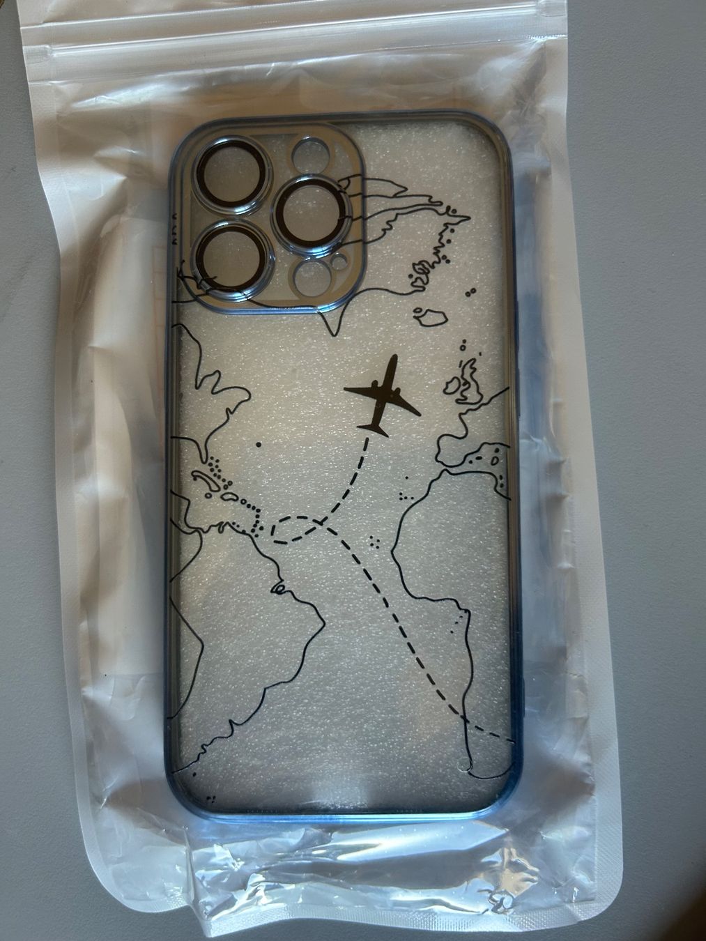 Apple Cover & Protezioni schermo: Iphone 14 Pro Hülle blau schimmernd Flugzeug – Nuovo e nell'imballaggio originale da Züberwangen venduto da ravenixon