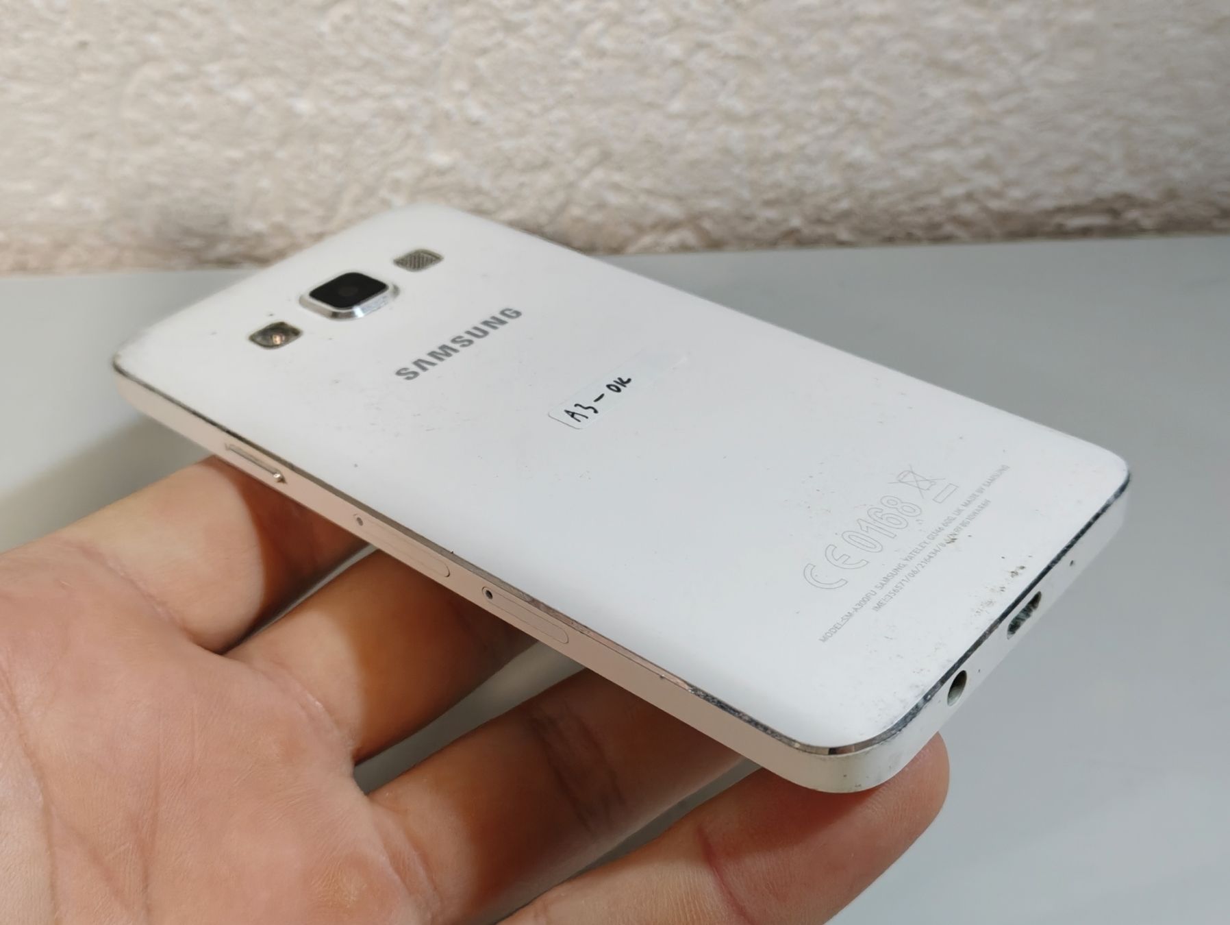 Samsung Portables: Samsung Galaxy A3 – D'occasion à Ehrendingen par Rocky985 3