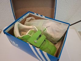 Adidas, Sneaker, grün, Gr. 26, neu