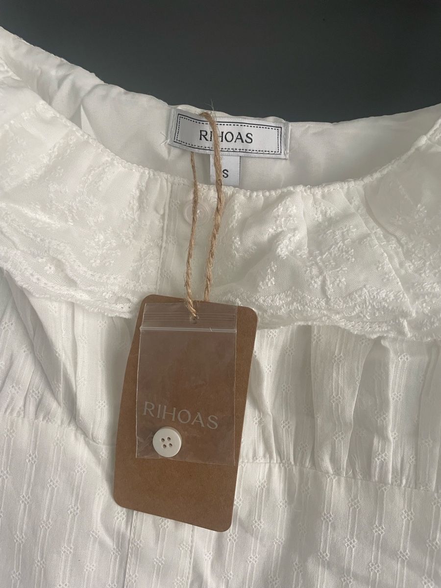 Top: Rihoas white square tank top – Nuovo e nell'imballaggio originale da Interlaken venduto da sa.manta 1