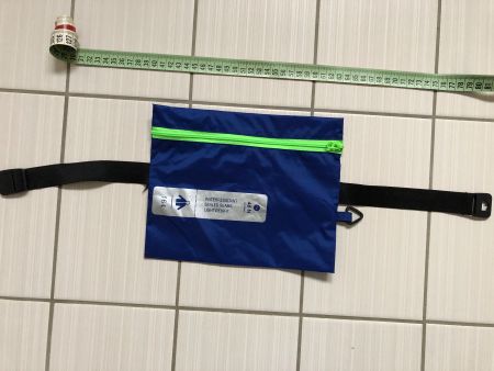 Neuwertige, wasserabweisende Hüfttasche für Kinder 164