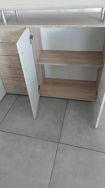 Cassettiere: Modernes Sideboard / Kommode  Holzoptik & Hochglanz-Weiss  – Usato da Full-Reuenthal venduto da ral_w2p2 1