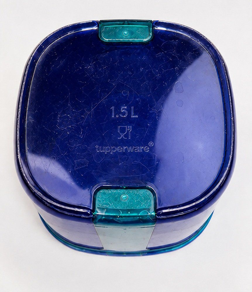 Tupperware Recipients et similaires: TUPPERWARE Vorratsdose 1.5 L blau/türkis mit Deckel – D'occasion à Werdenberg par EXA-Secondhand 2