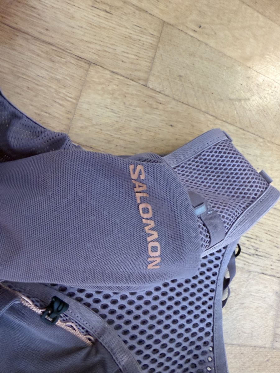 Salomon Gilet & Giacche senza maniche: Salomon Laufweste Active Skin 4 W – Usato da Winkel venduto da grexy 2
