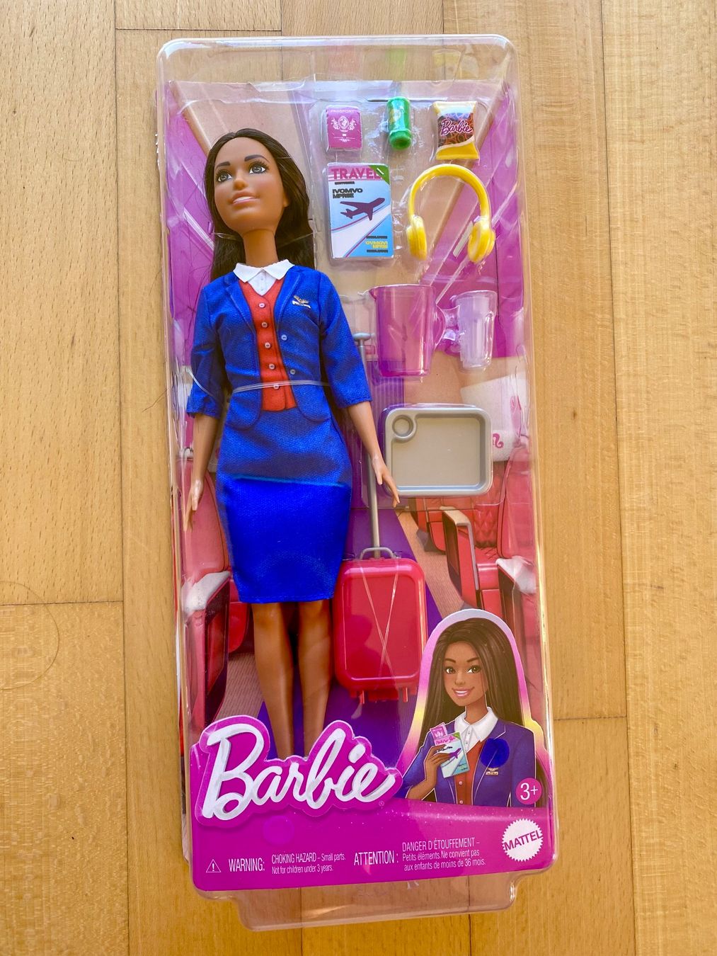 Bambole: Barbie Flight Attendant mit Zubehör – Nuovo e nell'imballaggio originale da Oberembrach venduto da theZaz
