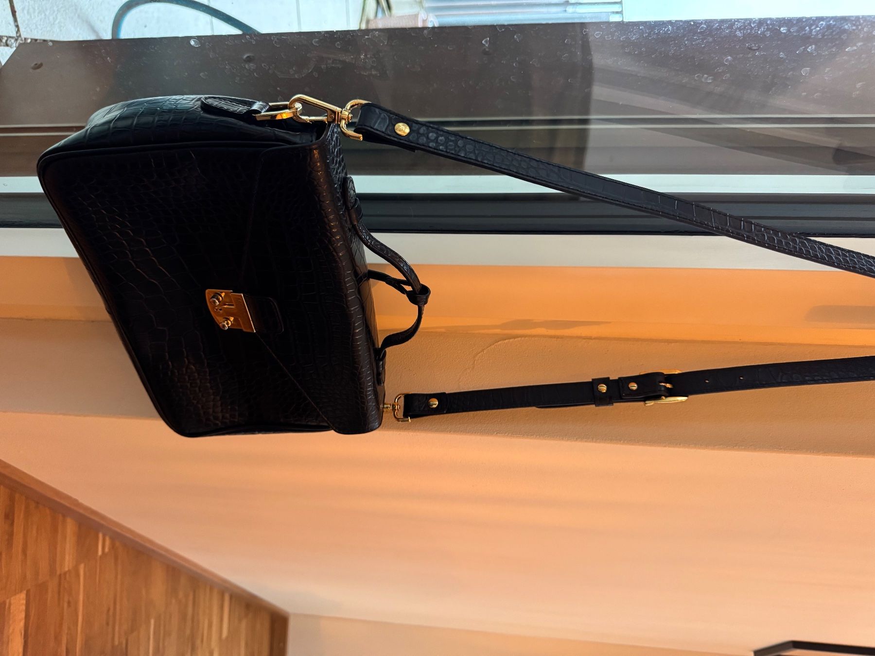 Maison Mollerus Borse da donna: Mollerus Tasche schwarz croco – Usato da Zürich venduto da _nushy
