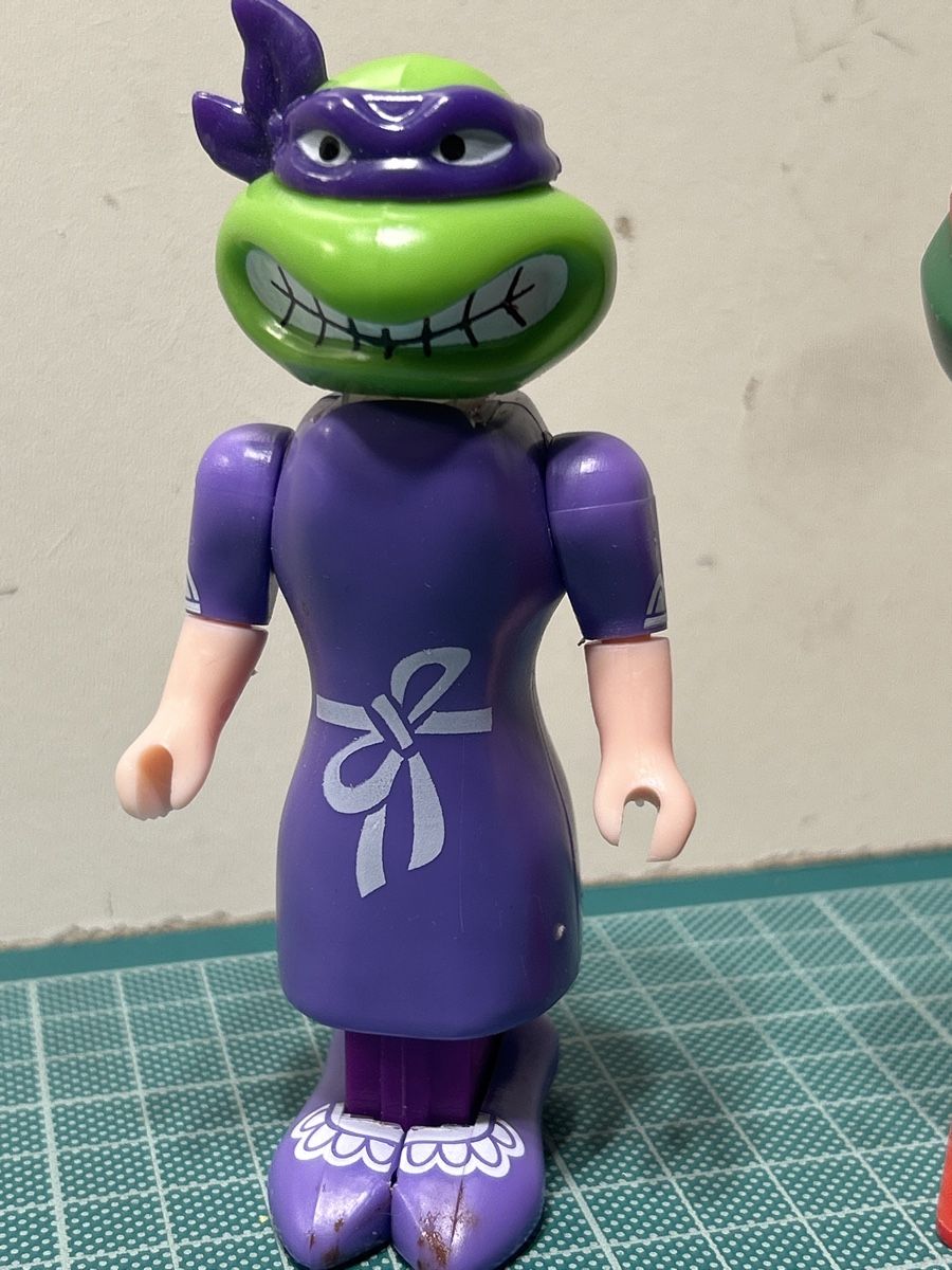 Pez Statuette: PEZ Ninja Turtles – Usato da Gorduno venduto da dm0320 1