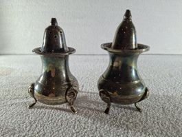 Versilberte Salz und Pfefferstreuer
