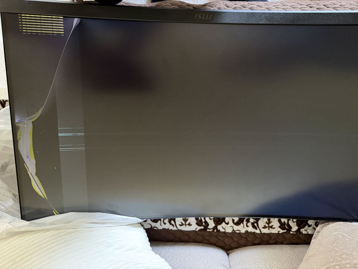 MSI Monitor: Gaming Monitor – Difettoso da Oberbuchsiten venduto da M.G.15 1