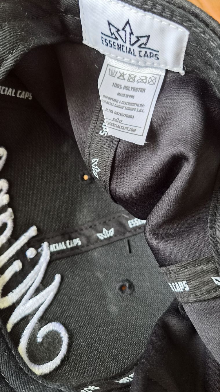 Sonstige Kleidung & Accessoires: Milano Cap schwarz  Essencial Cap – Neu (gemäss Beschreibung) aus Unterseen von rej_lnk9 2
