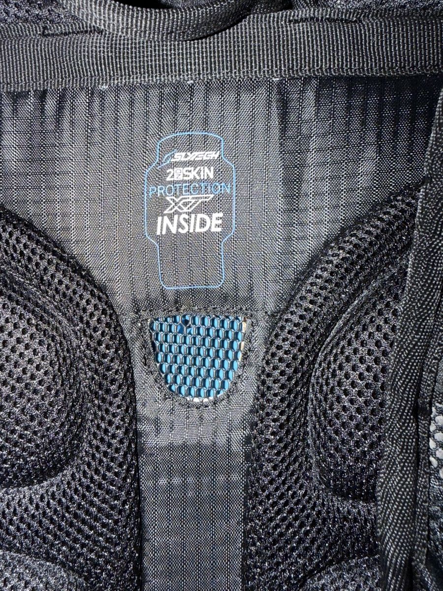 Zaini: Rucksack mit integriertem Rückenpanzer SLYTECH NOBOUND 10  – Nuovo (secondo la descrizione) da Dornach venduto da samuti 4