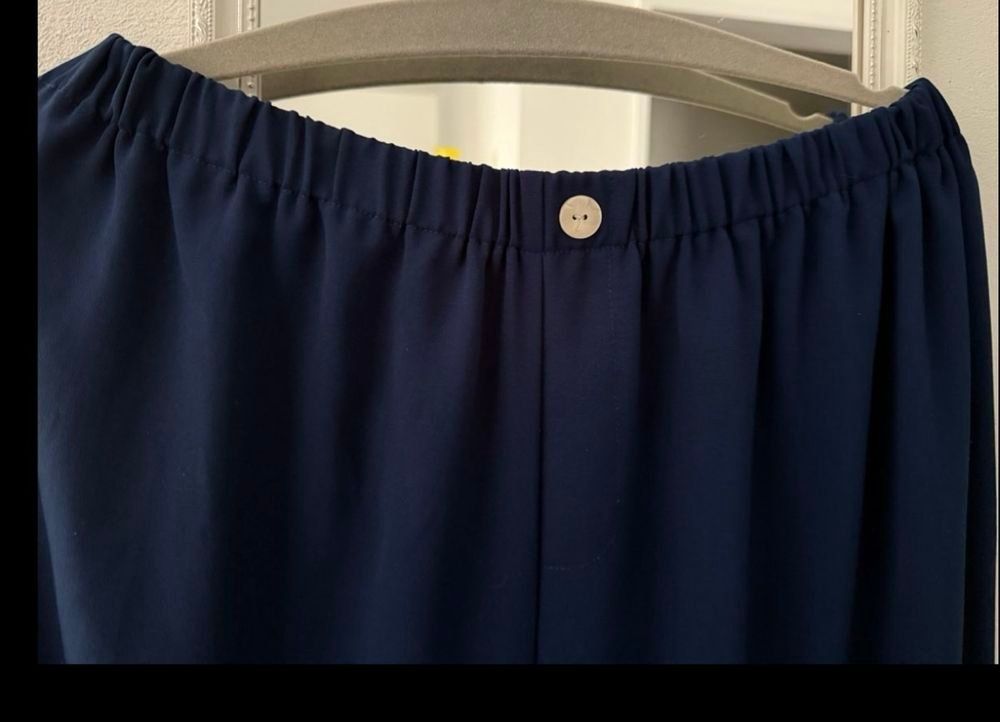 Pantaloni: Schöne Damenhose  Grösse  50/52 – Usato da Huttwil venduto da Sommerhaus 1