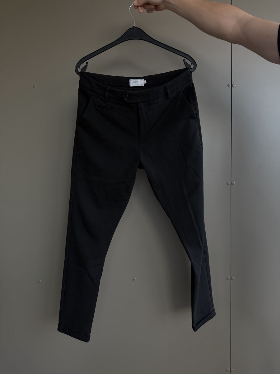 Hosen: LES DEUX Hose, Schwarz, Grösse 32 – Gebraucht aus St. Gallen von cecchiserain