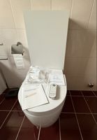 Geberit AquaClean Mera Classic Dusch-WC – inklusive Fernbedi