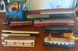 Lot de rails, locomotives, wagons Train Märklin 