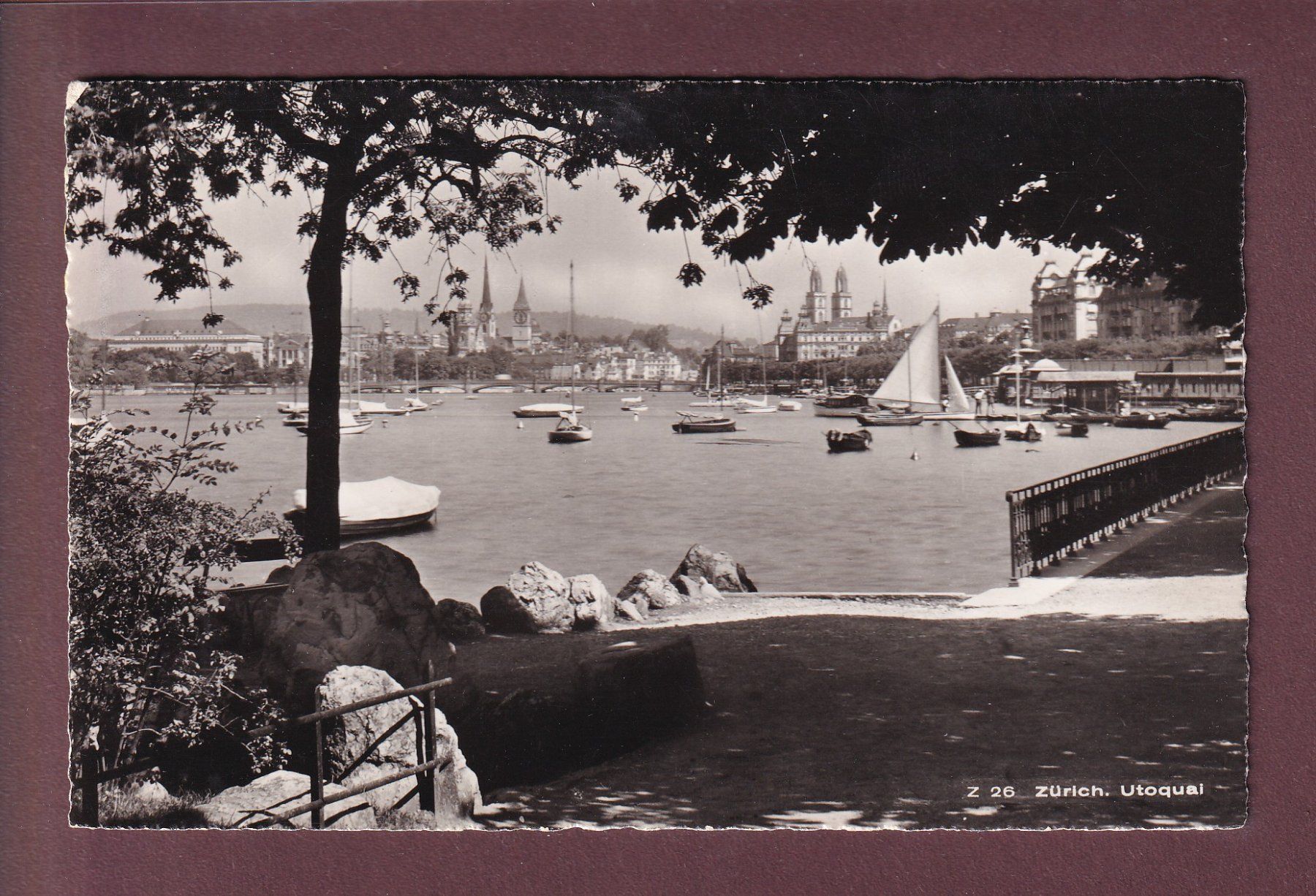 Ansichtskarten: ZÜRICH - Utoquai – Gebraucht aus Pully von nicecards