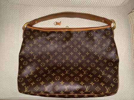 Louis Vuitton Delightful