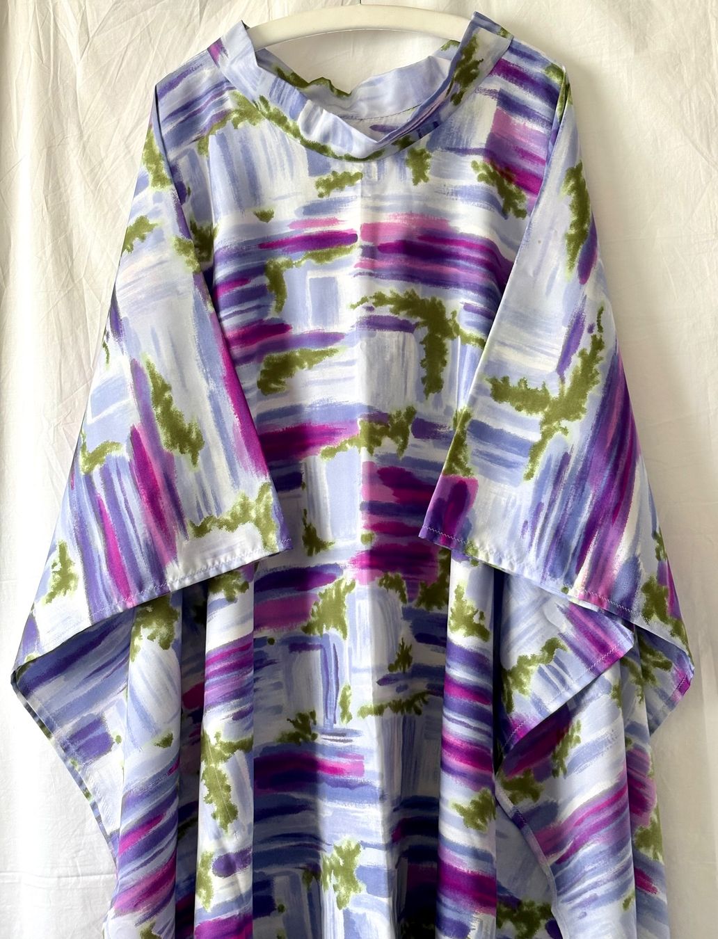 Robes: Vintage Kaftankleid lilafarben – D'occasion à Oberrieden par pet_n2c2 3