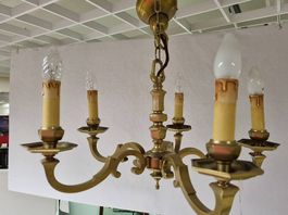 Lustre de salon en laiton. Cinque branches