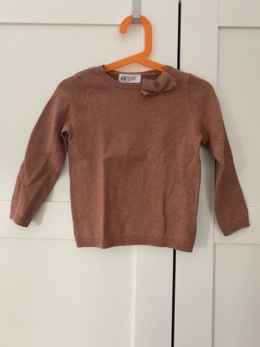 H&M Maglioni & Felpe: H&M gitzer Pullover, Grösse 98/104, Top Zustand – Usato da Nänikon venduto da schtern