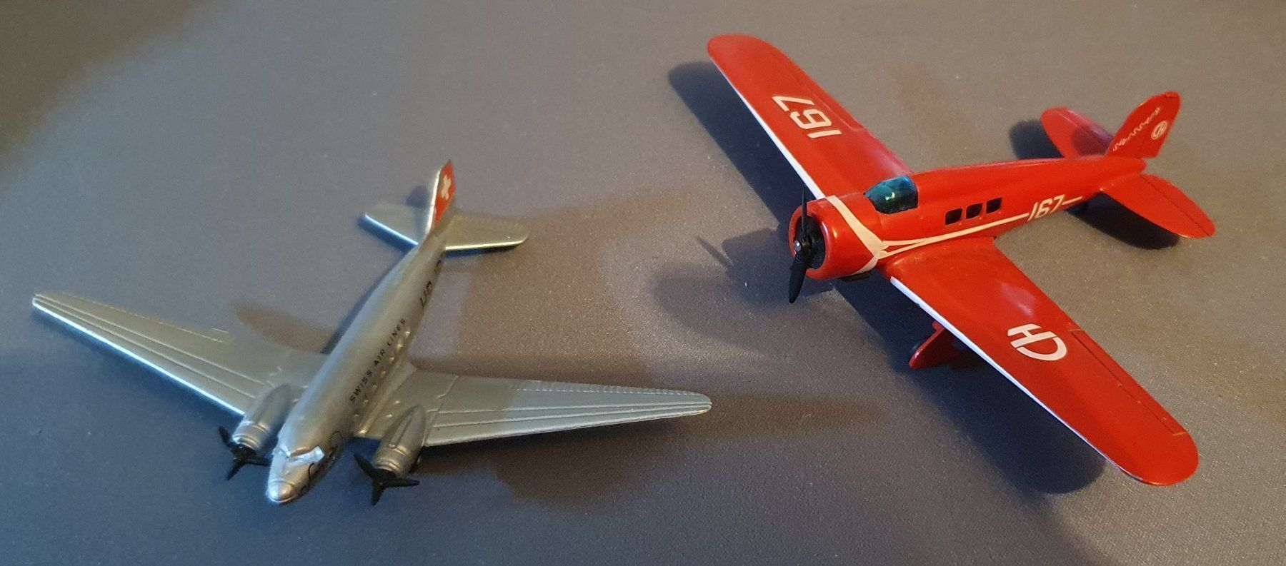Swissair Modellbausätze & Standmodelle: 2 Modelle der SWISSAIR Flugzeuge – Gebraucht aus Kreuzlingen von Rschweiz1