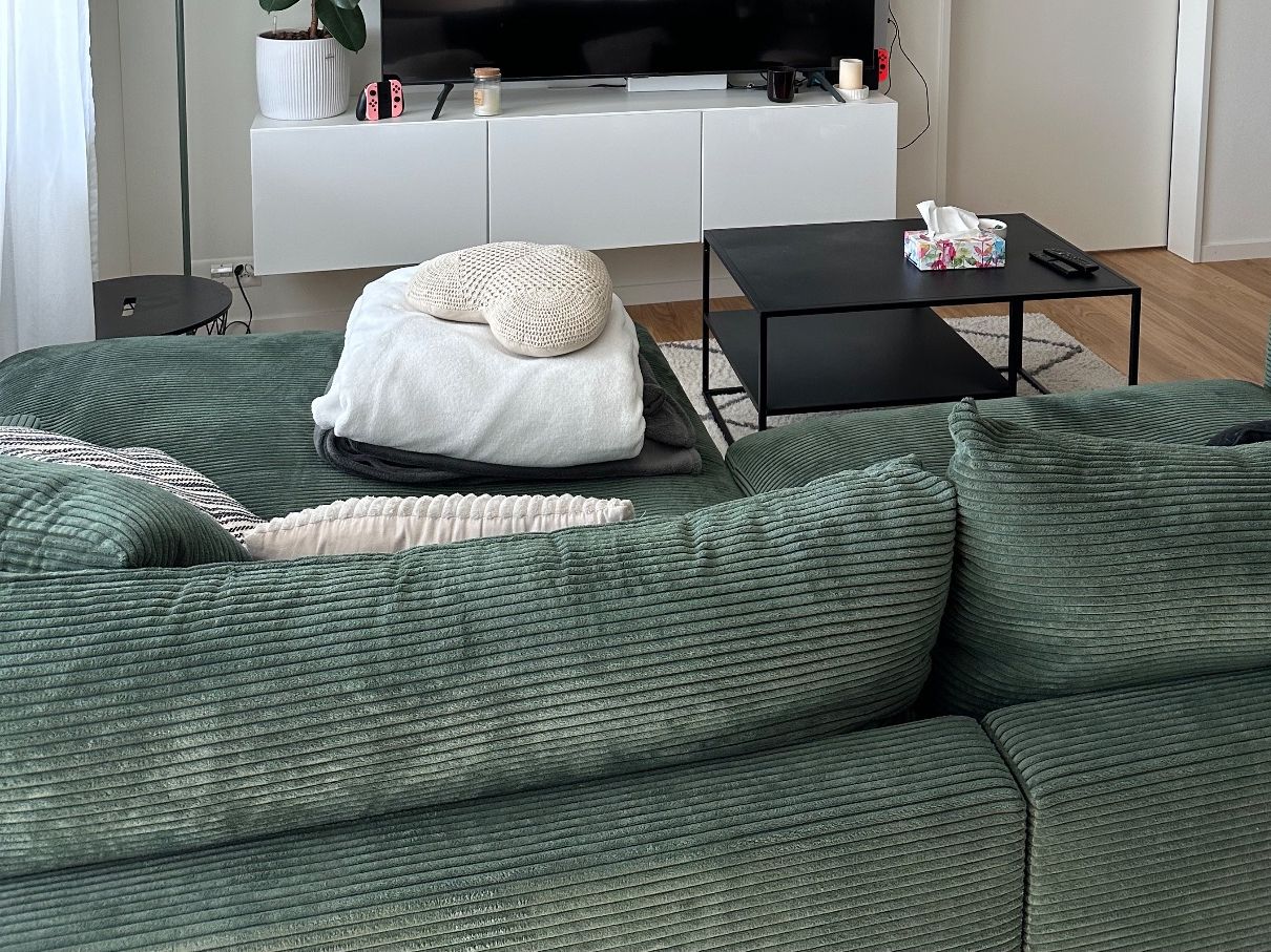 Divani: Ecksofa Cord Dunkelgrün – Usato da Münchenbuchsee venduto da Lana.despina 3
