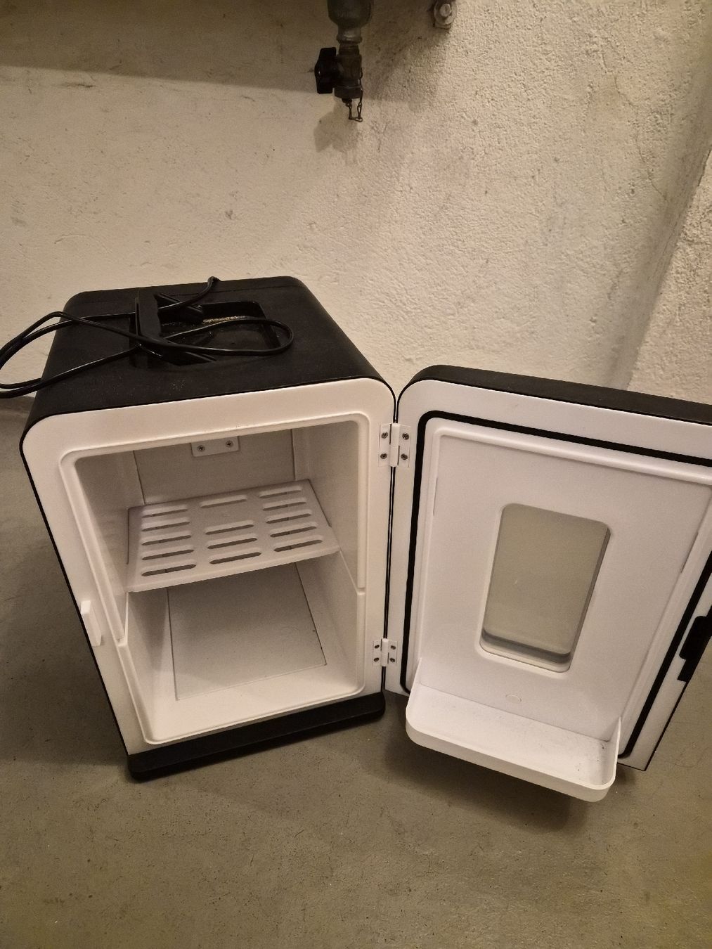 Frigoriferi: mini Fridge – Usato da Zürich venduto da hakyam 5