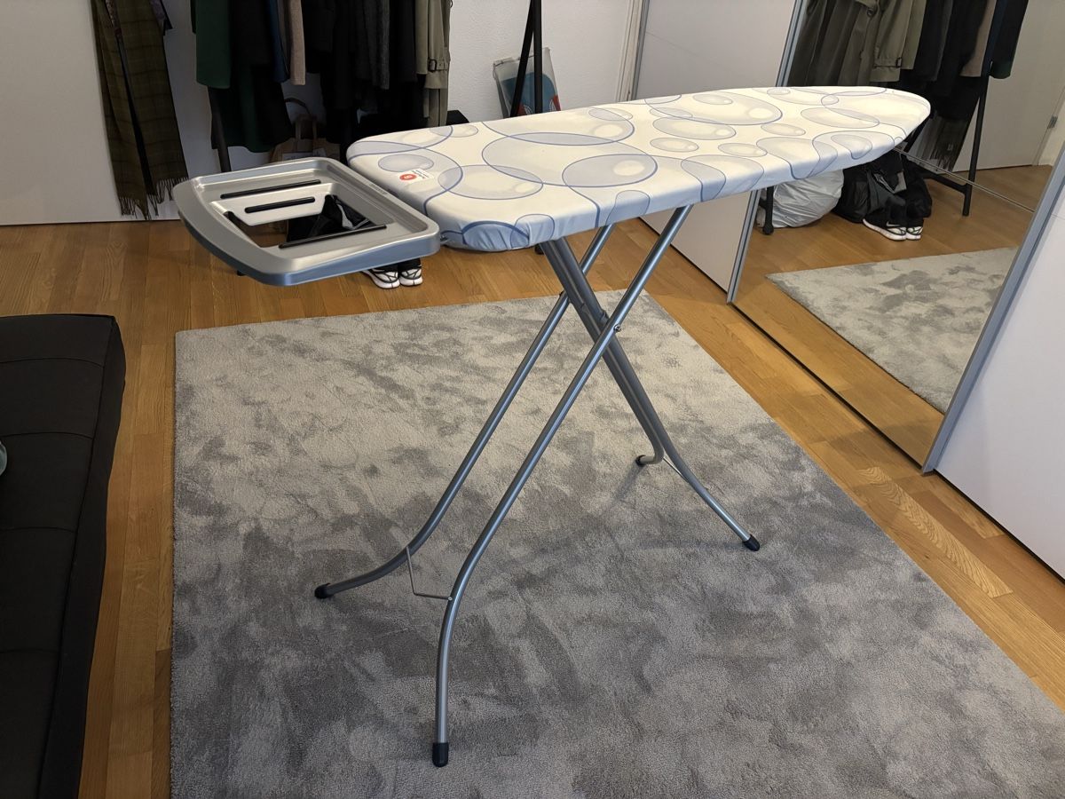 Brabantia Assi da stiro: Dampfbügelbrett Brabantia Solide Perfect Flow – Nuovo (secondo la descrizione) da Romanshorn venduto da cla_77tb