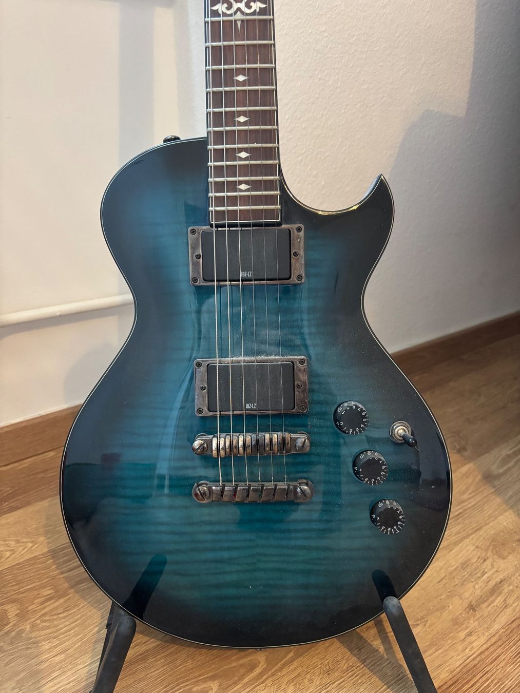Strumenti musicali: Ibanez ARC100 Artcore Custom - E-Gitarre, Top Zustand! – Usato da Zürich venduto da fja_hhw9 1