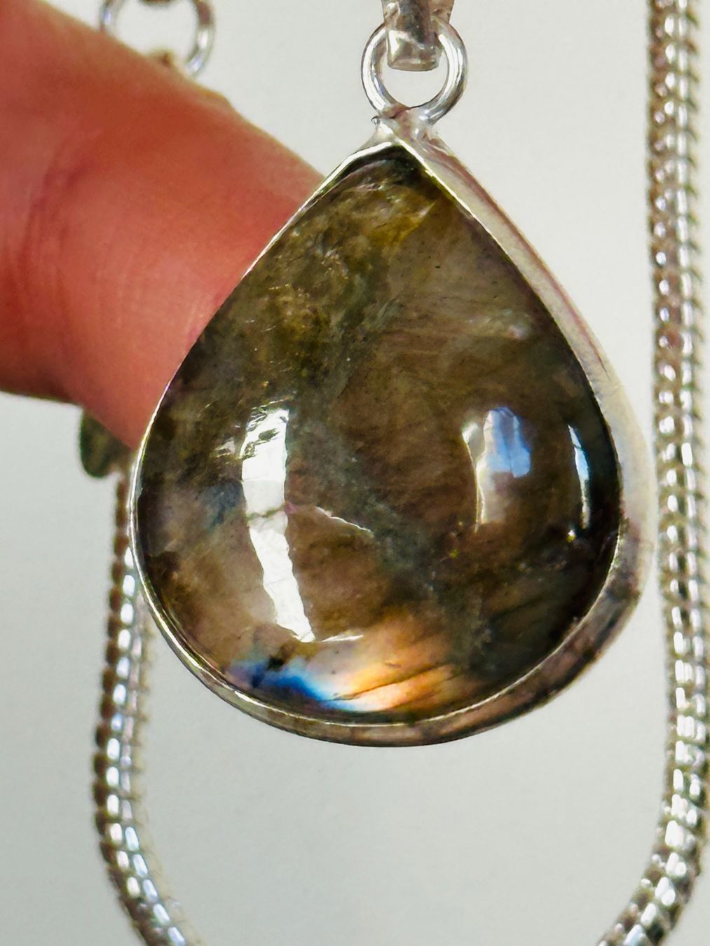 Catenine: Labradorite Gemstone Handmade Jewelry necklace – Nuovo e nell'imballaggio originale da Genève venduto da AGBERG 7