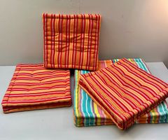 4x SITZKISSEN AB 1.- !!!