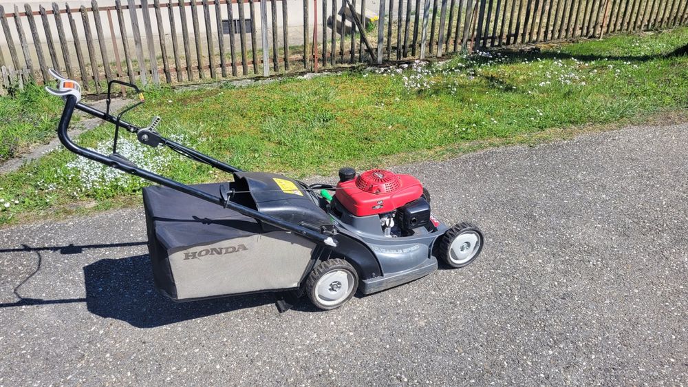 Rasenmäher Honda HRX 476 (Gebraucht) in Etziken für CHF 550 – nur