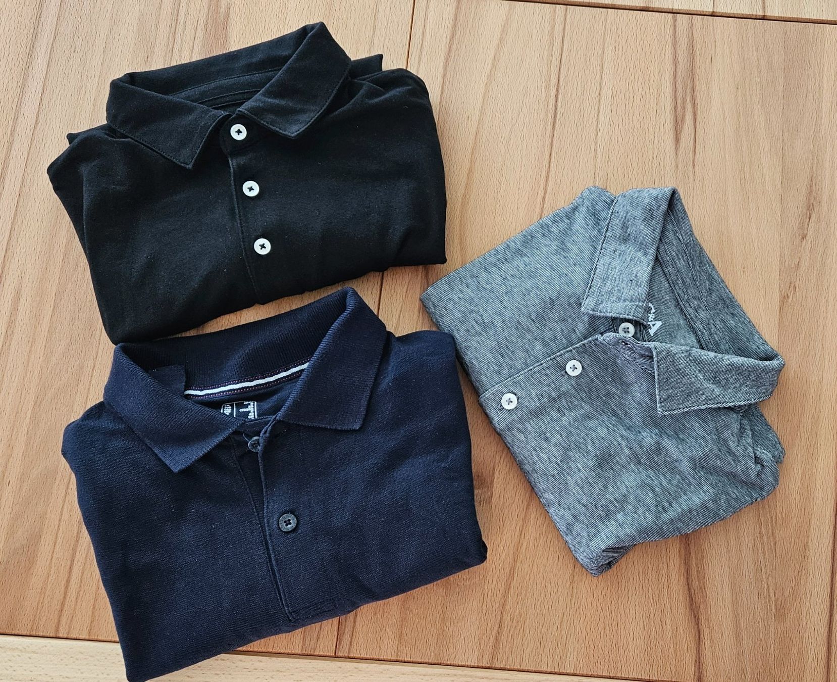 Lotti di vestiti: 3er Pack Poloshirts, verschiedene Farben, Grösse S – Nuovo (secondo la descrizione) da Aadorf venduto da Speco69 1