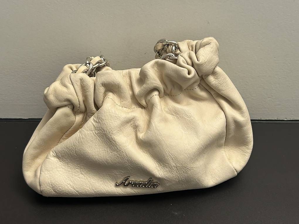 Taschen für Damen: Mini borsa Mano Arcadia Italia  – Gebraucht aus Cugnasco von dilan1 1