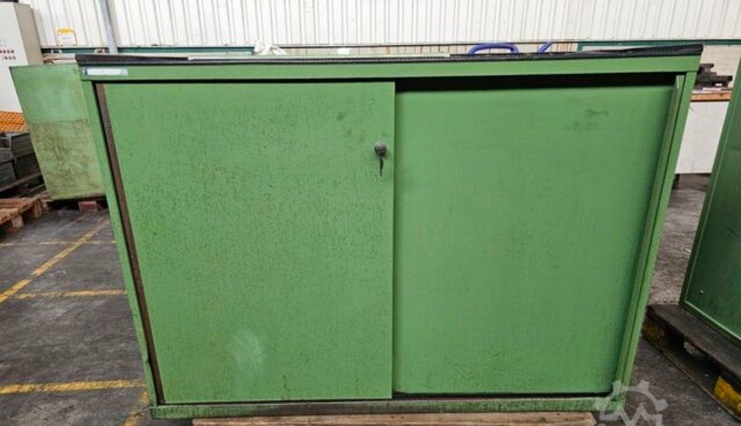 Lista Schränke: Lista werkstattschrank 2 stk – Gebraucht aus Zuchwil von emp_m22w