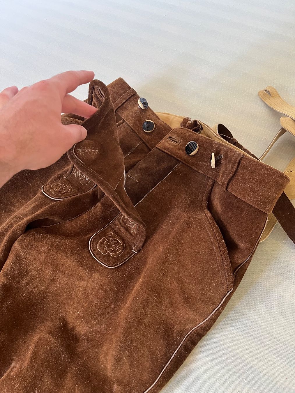 Pantaloni: Lederhose – Usato da Zürich venduto da MauriceGrunder 3